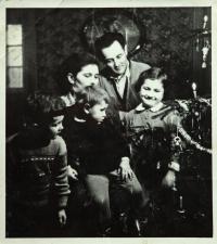 Z. Ondruš with his family on Christmas 1955