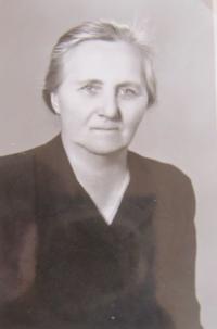 Her mother Naděžda Křivková