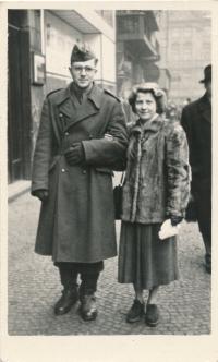 František Lobkowicz and Hana Lobkowiczová during František's compulsory military service at the Auxiliary technical battalion (PTP) between 1952 and 1954, historical photograph