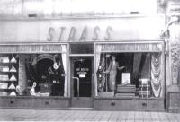 Leo Strass shop, Kamenice, Náchod, 1930