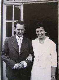 Hübnerová with husband