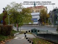 Approximate radius of the curve (black dots), which Heydrich's car drove into from Kirchmayer Street shortly before the assassination on May 27, 1942 (the picture was taken on October 28, 2015)