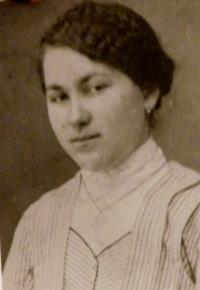 Mother of Františka Pudilová, who died tragically in 1938