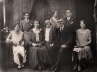 Zdeňka Staňková s rodinou