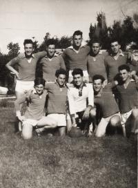 Kibuc, futbalový tím v roku 1951