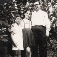 With cousin Aliska and uncle Ľudovít Lajko, summer 1941
