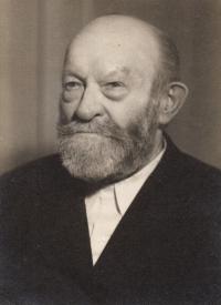 Grandfather Rudolf Niegratschka, 1951