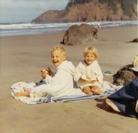1970 Helen and Mark - Janiny kids by the sea