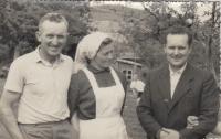 Vladislav Sysel (on the right) with his brother Jaroslav and sister-in-law Marie
