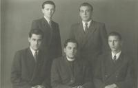 1949 - Tvarožná, with the older altar boys