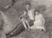 Anastazie Koprirova with her older sister and her father