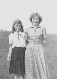 Angelina and Naďa Housková, Nové Hrady, 1953