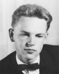 Jiří Nor, maturitní fotografie, Praha 1957
