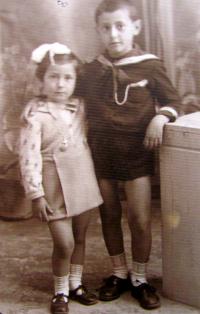 Aikaterini Sgourdeou - with her brother, 1939, Samos