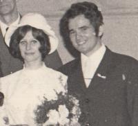 Newly married couple Petr and Alena Šmídovi, November 1969