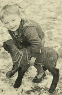 Libor Křivánek with lamb, 1940