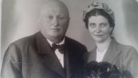 teta a její manžel Judr. Popelka