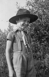 Richard in 1951