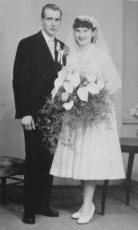 Wedding photos of Bronislav and Dobromila Knápek in 1960