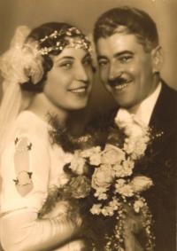Wedding photo of fathers sister Vlasta and Otto Glinz, member of parlament of Austria