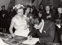 Wedding of Dana Seidlová (nee Guthová) with Rudolf Seidl, 1957