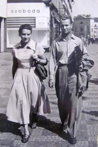 Ludmila Kňourková with her husband, Prague, 1951