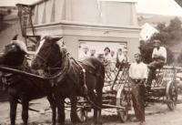 Tchán František Ruprich s párem koní