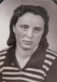 Walburga Ruprichová (Harichová) v roce 1950