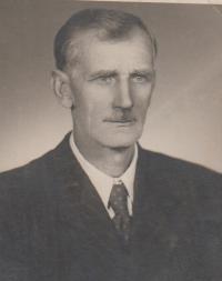 father of Jaroslav Hrubeš