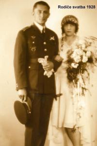 05-wedding parents -1928