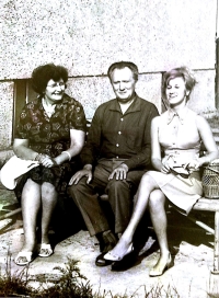 Witness with parents in 1960s