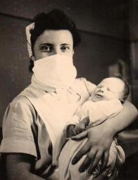 The witness at the maternity ward with a new born baby, Teplice 1955