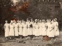 Nurses at the maternity hospital/medical ward (the witness second right from the middle flower), Teplice around 1953