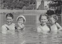 With mother, aunt and cousin in the sea in Bosnia