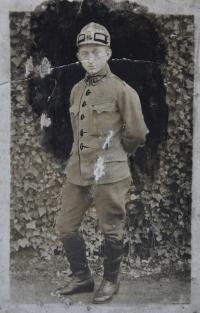 The father of Irena Ondruchová, Pavel Šimeček, in a uniform of Austrian-Hungarian army in 1918