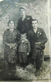 Fotis Bulguris with parents and uncle Nikolas Botckari