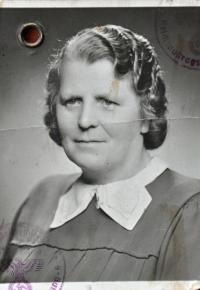Babička Marie Klobásová