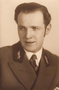 Father Jan Tlapák, before 1939