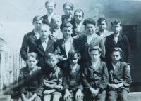 School class in Vranová Lhota. Josef Simek at the top left