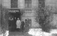 The founder of wine bar U Počtů Jan Počta (in the white coat) with his family
