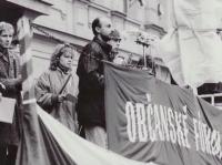 Eduard speaking for the Civic Forum, Teplice, 1989