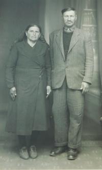 Rodiče Fotis a Argiro Kiriazopulosovi