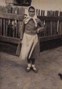 1932: Růžena ve věku 12-ti let