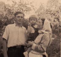 1947: Růžena, Michal a syn Josef