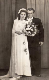Wedding photo 1948-1