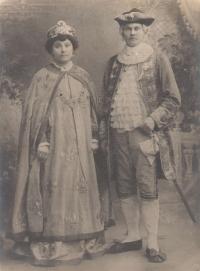 grandfather Cirilo and grandmother Ruza on the costume ball