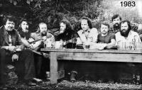 Zlínští disidenti v roce 1983 na chatě v Jaroslavicích