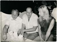 Vladimír Trlida, Stanislav Devátý a Václav Vaculík na akci Společnosti přátel USA k výročí dne nezávislosti 4. července 1988 na lodi Napajedla. 