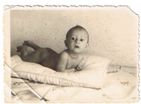 Malý Harry Farkaš v roku 1947