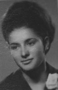 Zuzana Sternova - former portrait